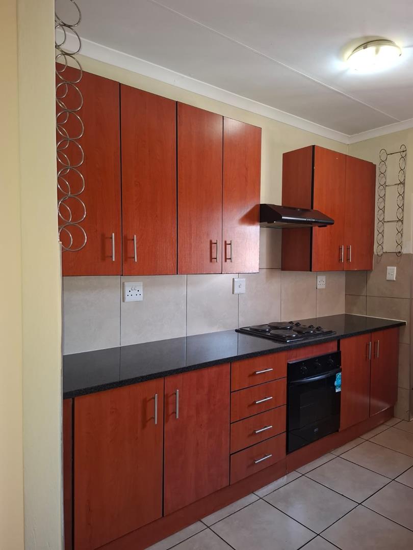 To Let 3 Bedroom Property for Rent in Waterval East North West
